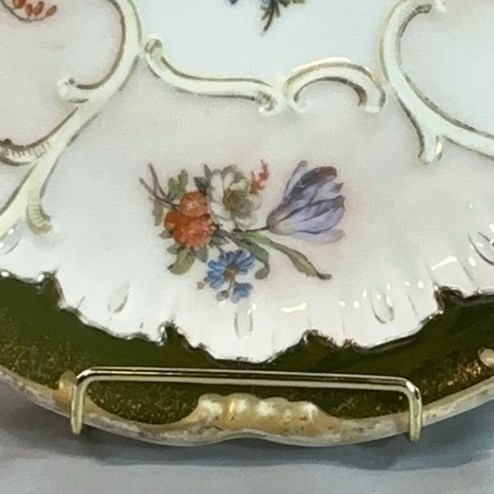 Antique Victorian Handled Cake Plate Pattern 930 Forest Green Stipple Gilt 10.5